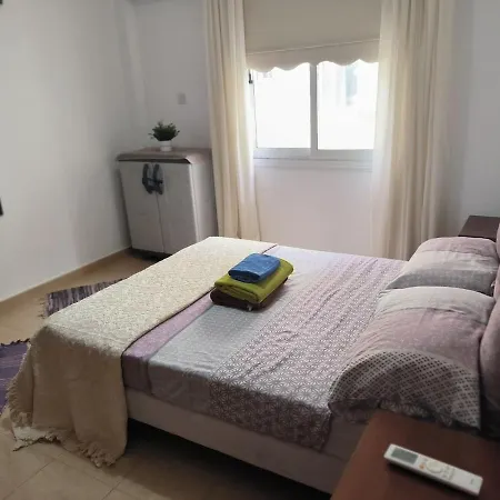 Stop! Book Now 3 Bedroom Large In Voroklini